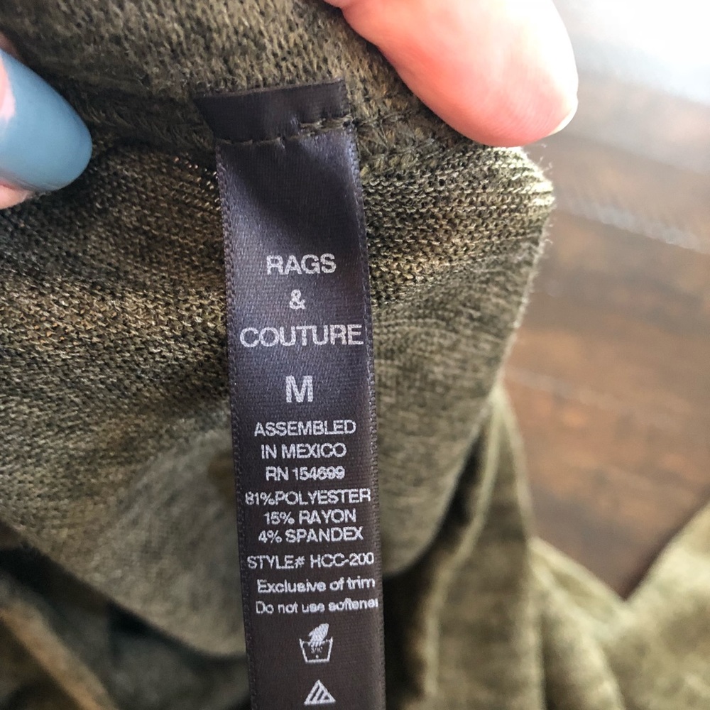 Rags and Couture twisty front sweater - Picture 4 of 4